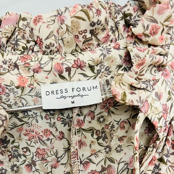 Dress forum size med floral print like new - Picture 6 of 10